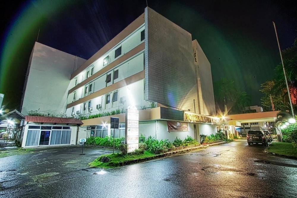 Sahid Kawanua Hotel Manado Exterior photo
