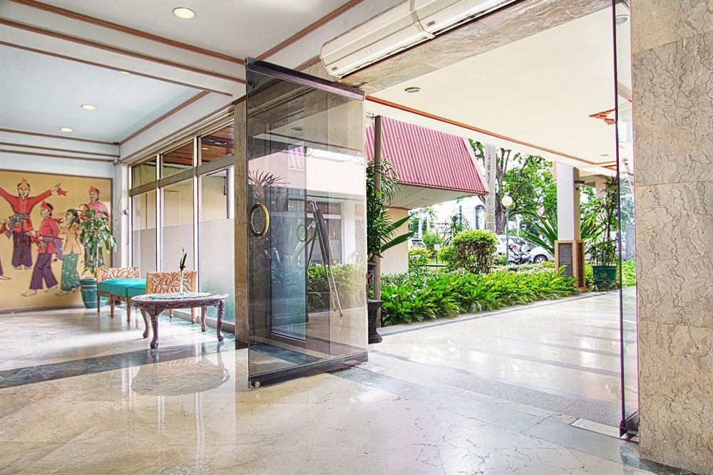 Sahid Kawanua Hotel Manado Exterior photo