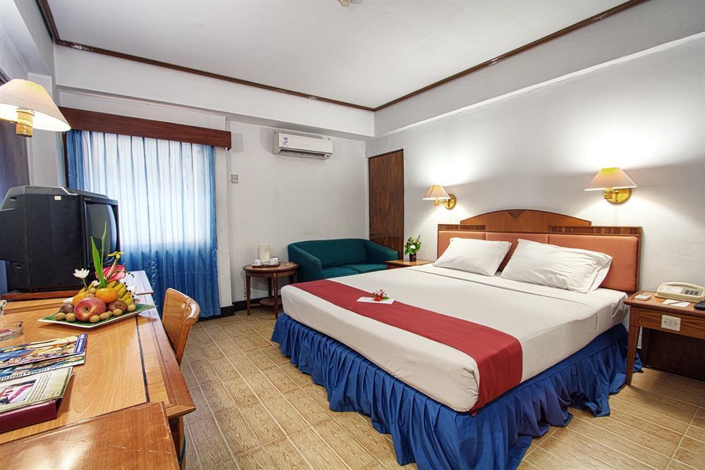 Sahid Kawanua Hotel Manado Exterior photo